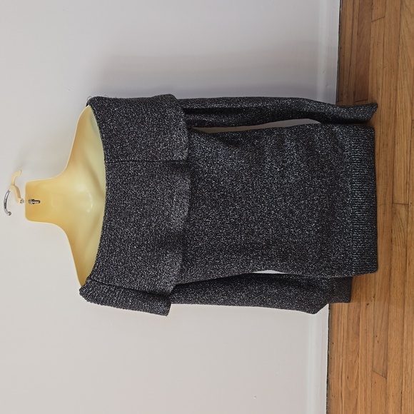 White House Black Market Black/Silver Sparkly off Shoulder Crowl Neck Sweater XS - Picture 5 of 10